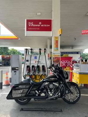 BEST DEAL SEINDO Harley Streetglide FP 2009 lokasi di Depok, tersedia melalui melalui situs Olx
