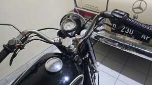 Bmw R25 Original bpkb stnk tinggalan orang tua lokasi di Kejaksan, tersedia melalui melalui situs Olx