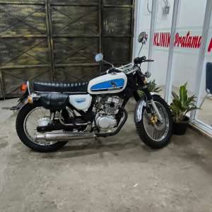 Jual bekas CB 100 Dilan Basic Megapro Mono,lokasi di Jakarta Timur