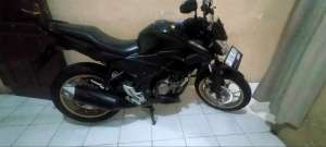 CBR150R pajak molor harga nego lokasi di Kebayoran Lama, tersedia melalui melalui situs Olx