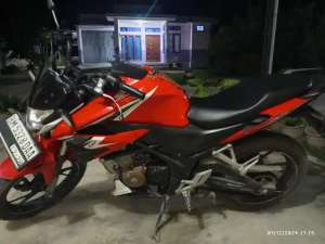 Di Jual Honda CB150R lokasi di Mandau, tersedia melalui melalui situs Olx