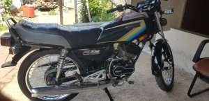 Di jual Motor RX king lokasi di Bumi Serpong Damai, tersedia melalui melalui situs Olx