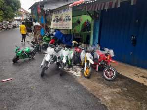 Happy new year motor mini barusecond bekas lokasi di Kebayoran Baru, tersedia melalui melalui situs Olx