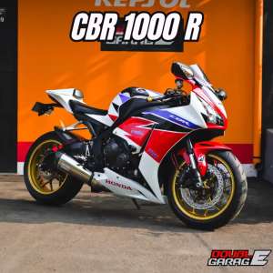 HONDA CBR 1000RR MERAH 2013 FULL SPEK FULL PAPER lokasi di Sawangan, tersedia melalui melalui situs Olx