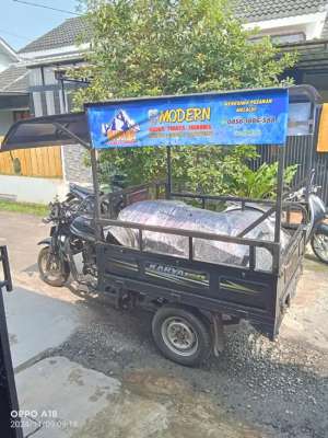 Jual Viar Karya Roda 3Kanopi lokasi di Ciputat, tersedia melalui melalui situs Olx