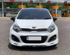 Jual bekas Kia Rio 1.4 Automatic 2014,lokasi di DKI Jakarta