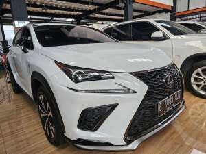 Lexus NX300 F- Sport Matic Tahun 2020 Kondisi Mulus Terawat Istimewa Seperti Baru , tersedia melalui melalui situs Cintamobil