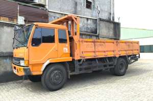 Jual bekas Mitsubishi fuso FM517HS Bak Besi 3way 4x2 2017,lokasi di DKI Jakarta