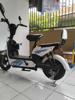 Selis matot apa adanya lokasi di Pondok Gede, tersedia melalui melalui situs Olx