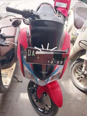 Yamaha lexy 2018 lokasi di Banjar Baru Selatan, tersedia melalui melalui situs Olx
