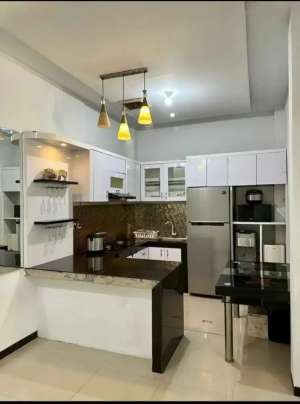 Di jual rumah 2,5 lantai perumahan Magnolia park Cipondoh kota tgr lokasi di Cipondoh, tersedia melalui melalui situs Olx