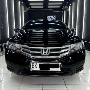 Jual bekas DP 20 JT CITY E MATIC 20132014 trd jazz g 2015 rs yaris s 2012 es,lokasi di 