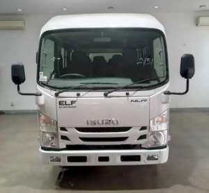 Jual bekas Elf Microbus Armada Short,lokasi di 