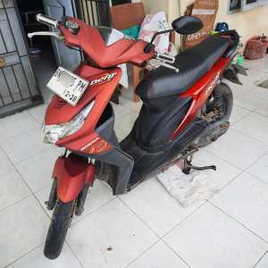 Honda beat karbu 2008 lokasi di Rangkui, tersedia melalui melalui situs Olx