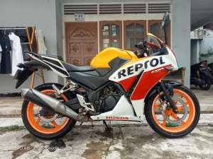 Jual bekas Honda CBR 150 2015,lokasi di Jatinegara
