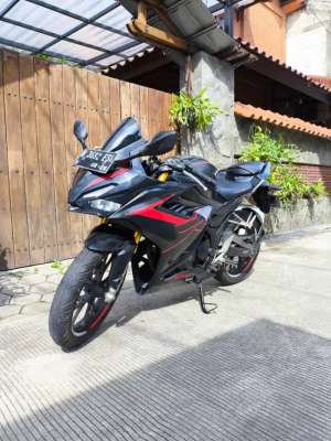 Jual bekas Honda CBR 150 New 2021,lokasi di Tanah Abang