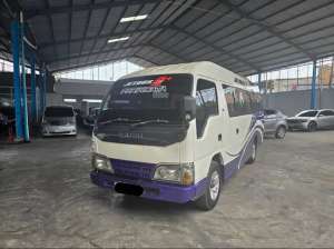 Jual bekas Isuzu ELF Microbus Long Manual 2015,lokasi di 