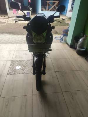 Jual cepat motor megapro lokasi di Jati Sampurna, tersedia melalui melalui situs Olx
