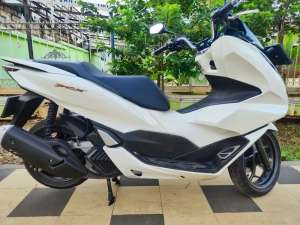 Jual honda PCX ABS lokasi di Semanding, tersedia melalui melalui situs Olx