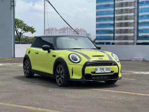 Jual bekas Mini Cooper 2.0 S Hatchback 2023,lokasi di 