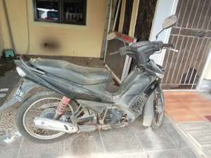 Jual bekas Motor Second Yamaha Vega ZR tahun 2010,lokasi di Cisauk