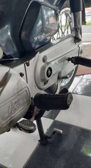 Murah. Plat Z lengkap lokasi di Sukaresik, tersedia melalui melalui situs Olx