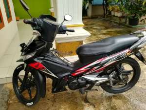 Jual bekas SUPRA X 125FI TAHUN 1015,lokasi di Jatiasih