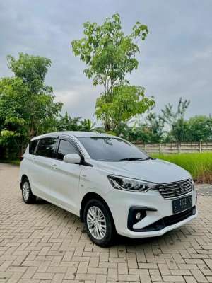 Jual bekas Suzuki Ertiga 2021 Pemakaian Pribadi,lokasi di 