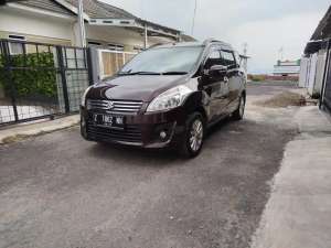 Jual bekas Suzuki ertiga GX MT 2015 Manual antik mulus ungu istimewa,lokasi di 