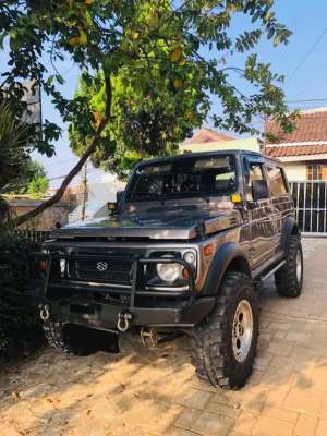 Jual bekas Suzuki Jimny 1990,lokasi di 