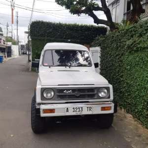 Jual bekas SUZUKI JIMNY KATANA 1995 4x4,lokasi di 