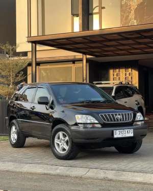 Jual bekas Toyota Harrier 2002 3.0 AT,lokasi di 