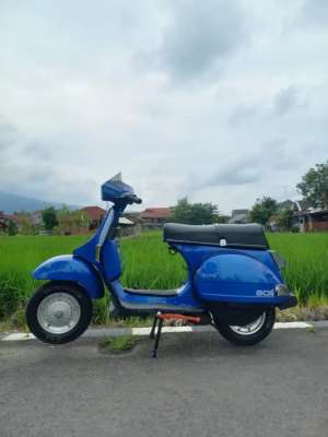 Jual bekas Vespa excel 1990,lokasi di Ungaran Barat