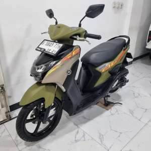 Jual bekas Yamaha Mio Gear 125 LED Bluecore Fi 2024 bln 8 KM 2 RB Beat Genio,lokasi di Kramat Jati