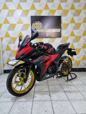 Jual bekas Cbr 150 R th 2019 cashkredit,lokasi di Cimahi Selatan