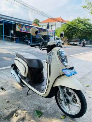 Jual bekas Dp 500 scoopy 2016 deva motor,lokasi di Denpasar Utara