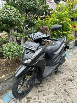 Honda Beat deluxe CBS ISS 2022 lokasi di Bugul Kidul, tersedia melalui melalui situs Olx