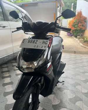 Honda beat karbu tahun 2012 lokasi di Ciawigebang, tersedia melalui melalui situs Olx