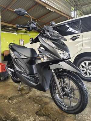 Honda Beat street 2022 istimewa lokasi di Karawaci, tersedia melalui melalui situs Olx