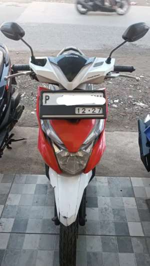 Honda Beat Tahun 2017 lokasi di Simokerto, tersedia melalui melalui situs Olx