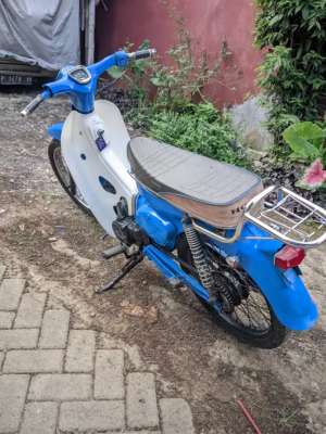 Honda C70 basic grand lokasi di Singojuruh, tersedia melalui melalui situs Olx
