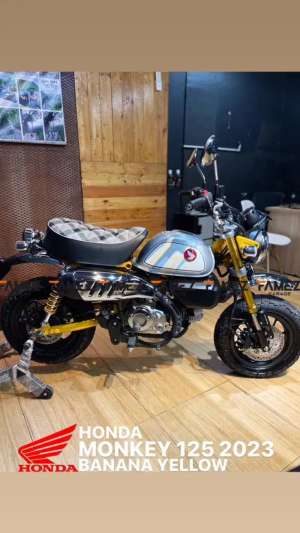 Honda Monkey 2023 lokasi di Kalipuro, tersedia melalui melalui situs Olx