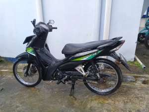 honda revo tahun 2023 lengkap lokasi di Mapanget, tersedia melalui melalui situs Olx