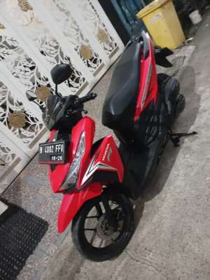 Jual bekas Honda Vario LED 125 2016 CBS ISS,ss lengkap mesin bagus pajak hidup,lokasi di Bekasi Utara