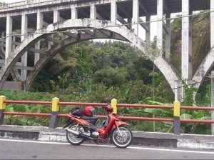 JUAL SHOGUN MERAH ASLI TAHUN 2000 DOBEL DISK BELAKANG lokasi di Bagelen, tersedia melalui melalui situs Olx