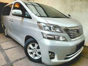 Jual bekas KM 79rb Nama Sendiri Vellfire 2.4 X 2011 Z 2012 Alphard V Toyota 2010,lokasi di 