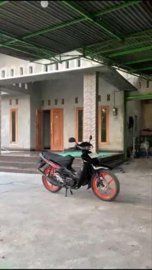 Monggo motor klangenan Suzuki Tornado lokasi di Karanganyar, tersedia melalui melalui situs Olx