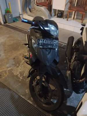 Motor bekas Suzuki sogun lokasi di Pekanbaru Kota, tersedia melalui melalui situs Olx