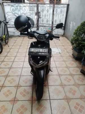 Motor mio smile hitam 2009 masih bagus ss lengkap.. lokasi di Palmerah, tersedia melalui melalui situs Olx