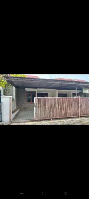 Rumah murah terawat di komplek puridago Antapani Bandung lokasi di Antapani (Cicadas), tersedia melalui melalui situs Olx